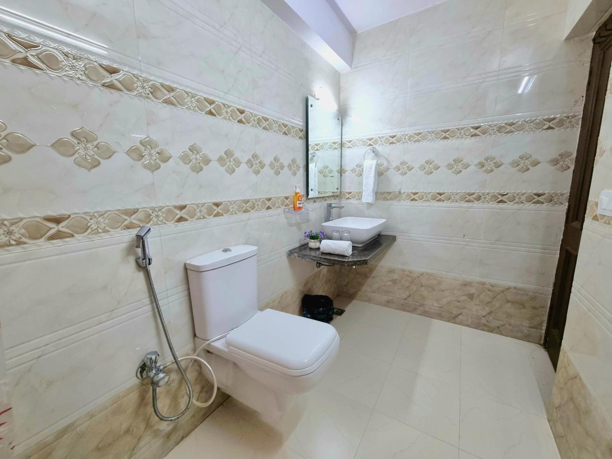 Bay Leaf By Live Inn Shimla Exterior photo